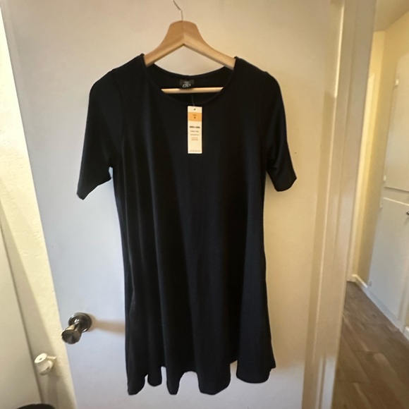 Agnes & Dora Dresses & Skirts - Agnes & Dora Classic Black Swing Tunic